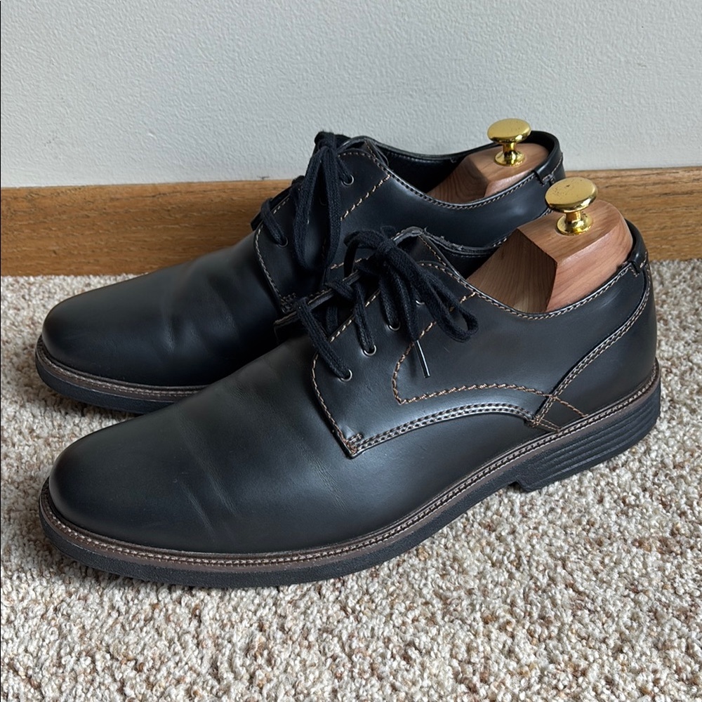 Dockers Men’s Parkway Dark Gray Graphite Lace Up Oxfords Shoes Cushioned Insoles
